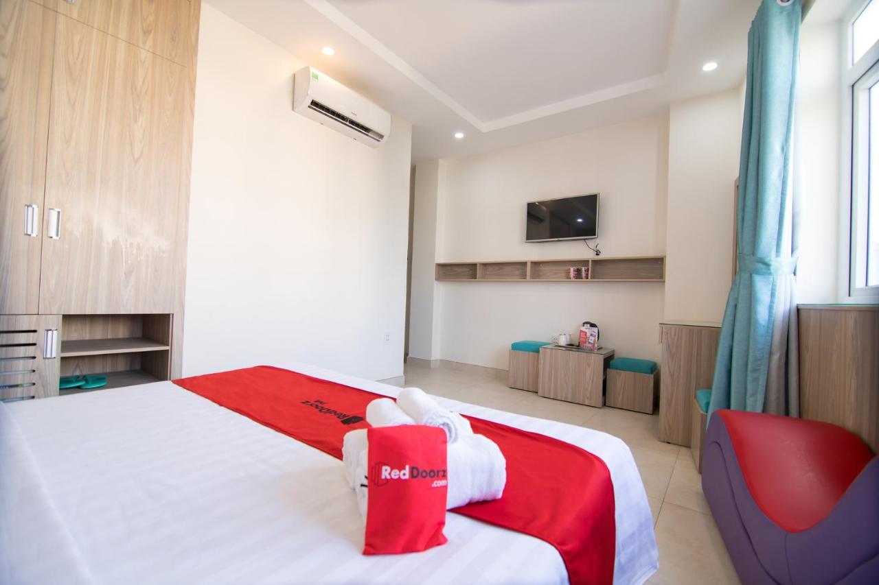 Love Hotel Tran Binh Trong Binh Thanh ホーチミン市 エクステリア 写真