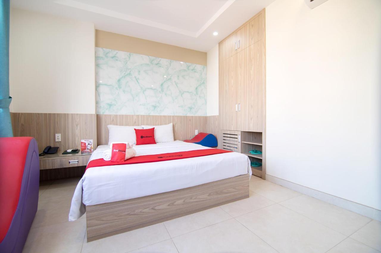 Love Hotel Tran Binh Trong Binh Thanh ホーチミン市 エクステリア 写真
